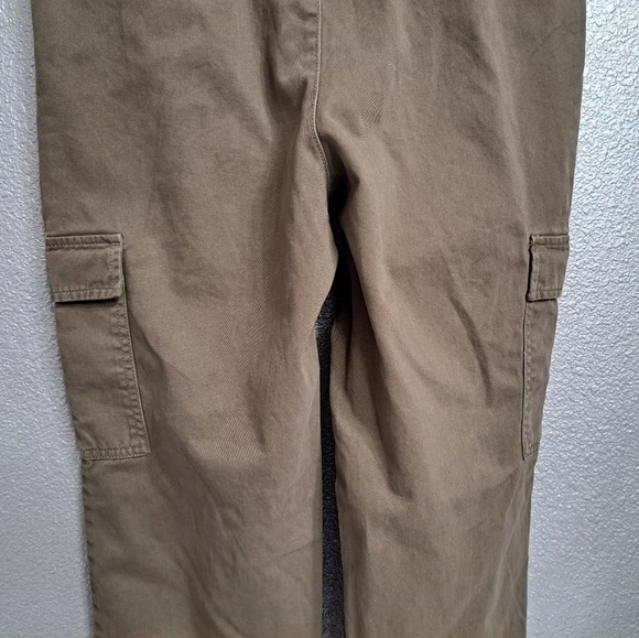 Divided Olive Jogger Pants Size 4 - Picture 7 of 8